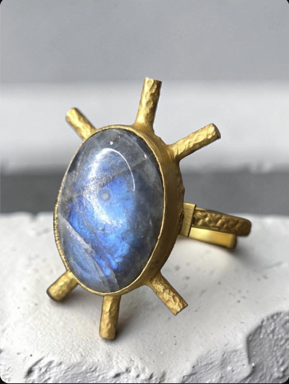 18k Gold Plated Artisan Byzantine Spikes Labradorite Stone Crystal Ring